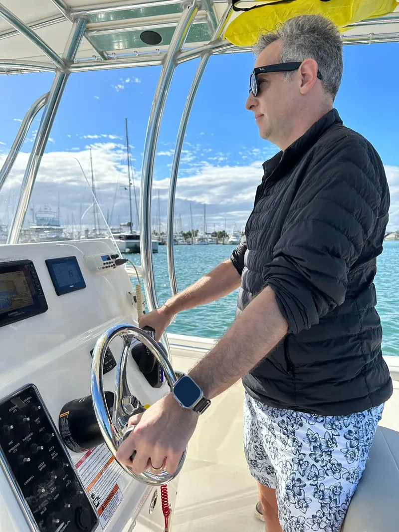 Diego pilotando - autonomia e controle